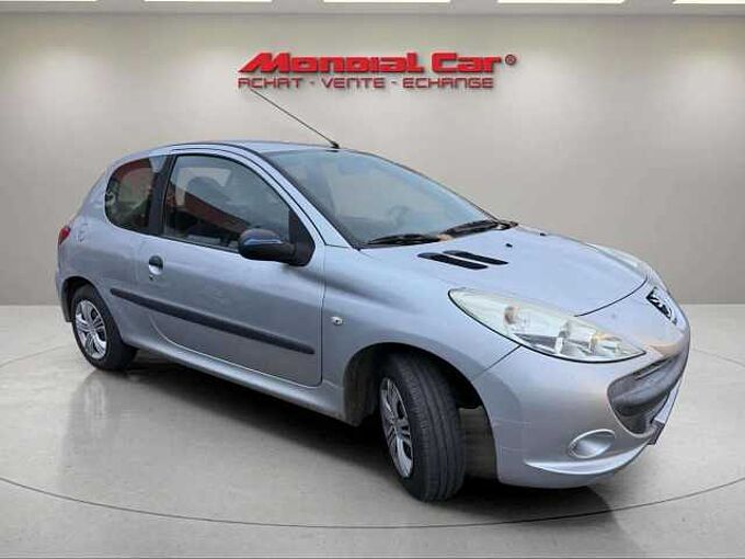 Peugeot 206 206+ 1.1i * MARCHAND OU EXPORT *